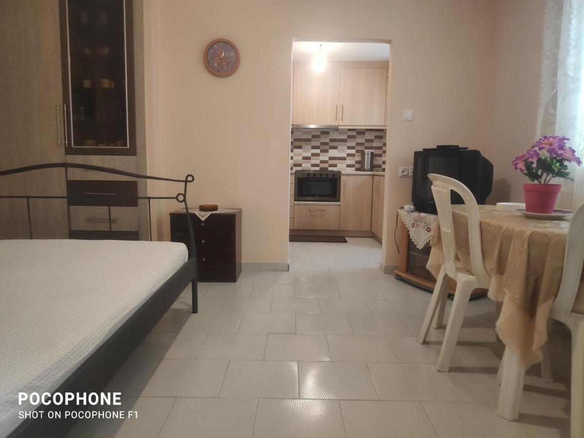 Κεντρικό, Άνετο Και Ζεστό Διαμέρισμα Kamena Vourla Exterior photo